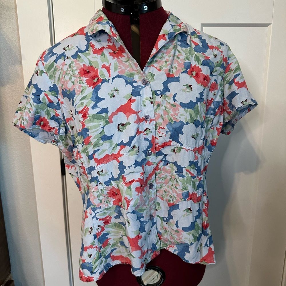 Emma James Fitted Floral Blouse